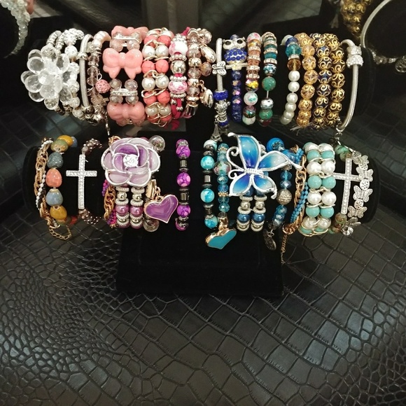 100 Piece Bracelet Bundle - Picture 2 of 8